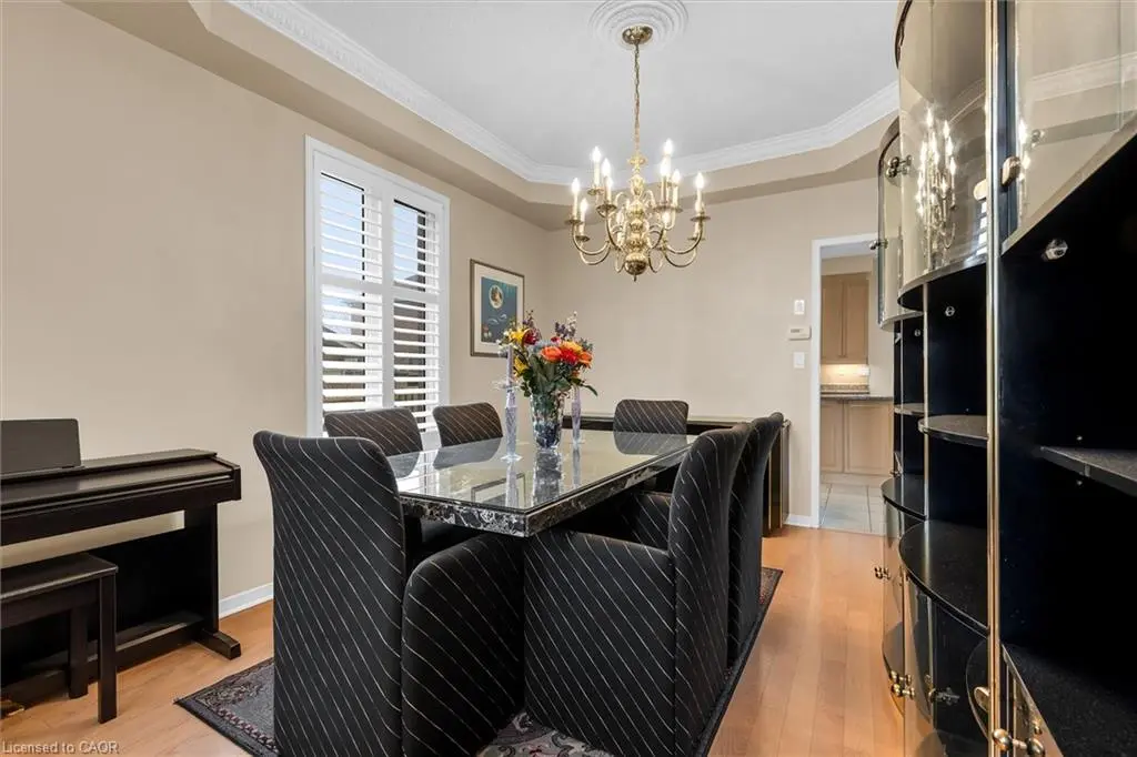 Dining area with pot lights